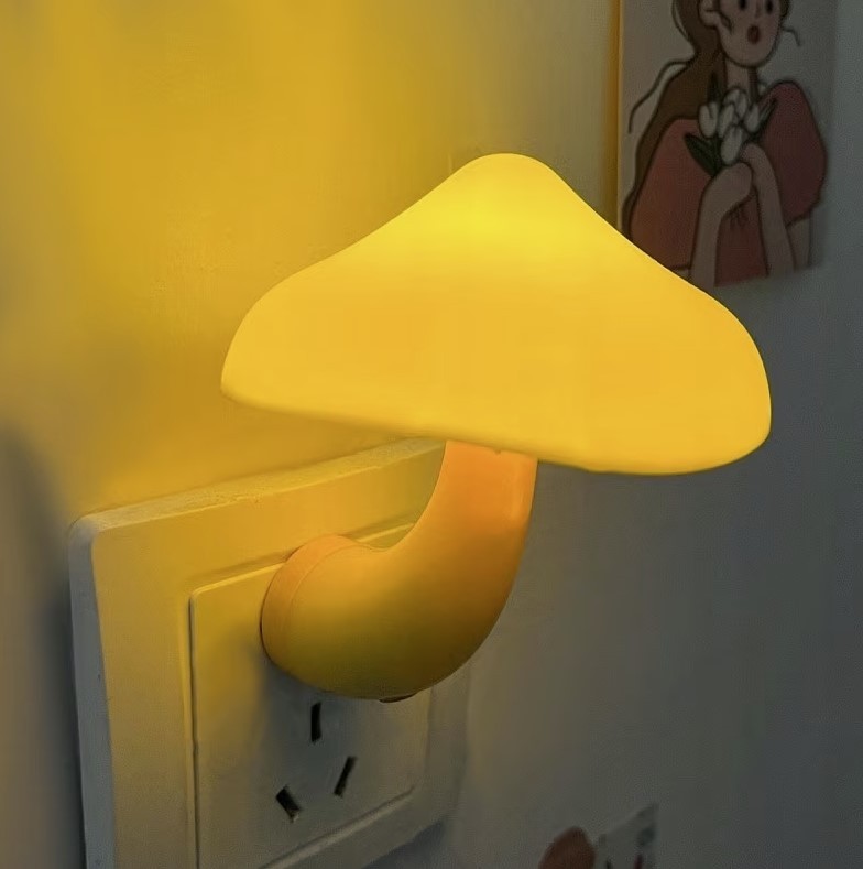 Lampa de veghe pentru copii tip ciuperca