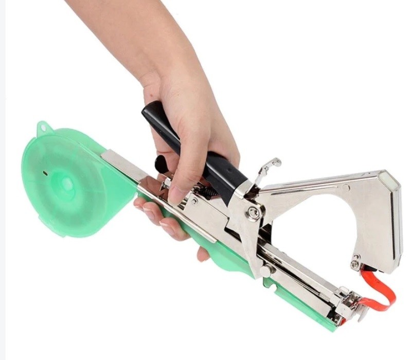 Aparat legat vita de vie, legume, pomi fructiferi