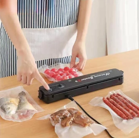 Aparat electric de vidat si sigilat